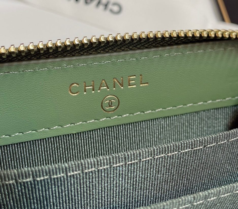 Ch*el classic zipper coin wallet